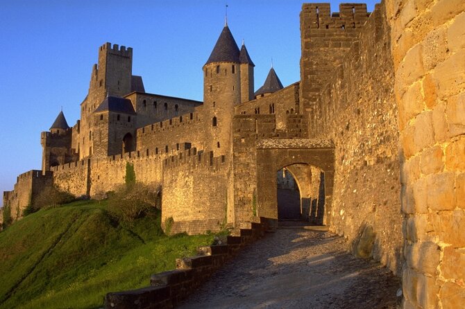 Day Trip to Carcassonne Cite Medievale and Comtale Castle Tour From Toulouse - The Sum Up
