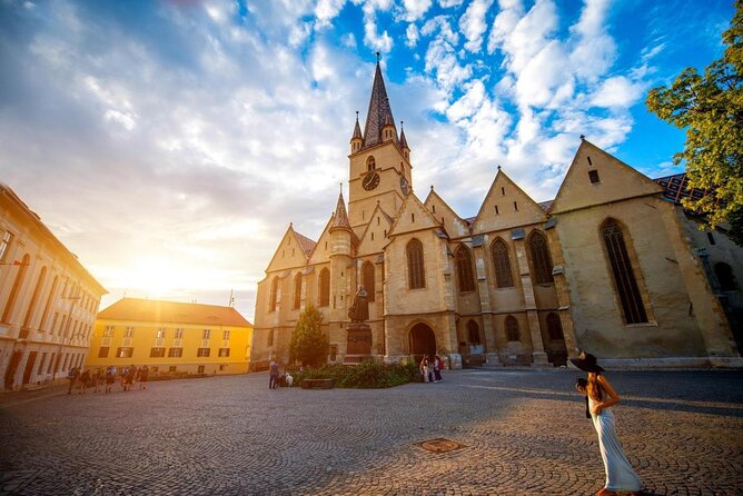 Day Trip to Corvin Castle and Sibiu (And Back) From Timisoara - Castle Exploration