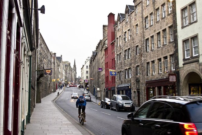 Day Trip to Edinburgh With Bus Tour & Edinburgh Castle Entry - Cancellation Policy