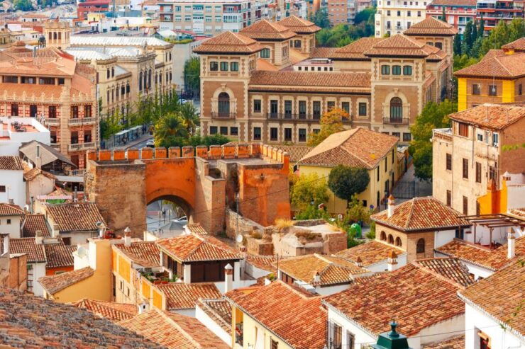 Day Trip to Granada From Seville: Alhambra and Albaicín - Highlights of the Tour
