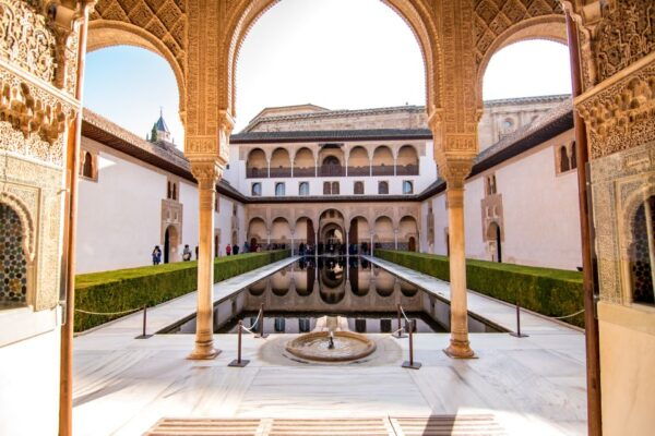 Day Trip to Granada From Seville: Alhambra and Albaicín - The Sum Up