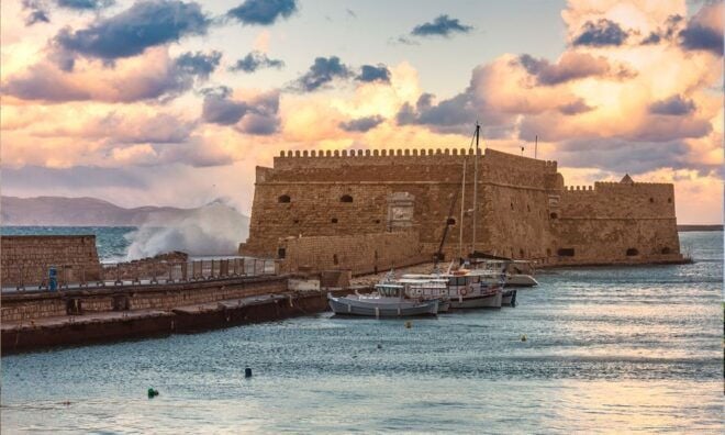 Day Trip To Heraklion City Center & Market & CretAquarium - Inclusions and Requirements