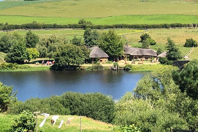 Day Trip to Hobbiton Movie Set From Auckland - Tips for a Memorable Day Trip