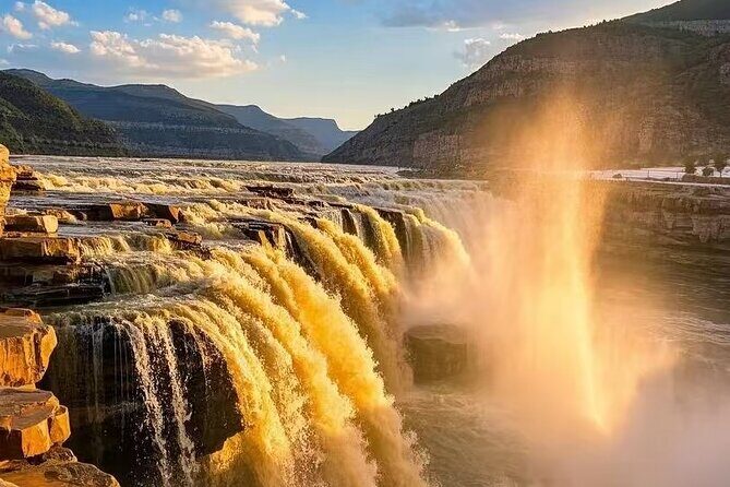 Day Trip to Hukou Waterfall and Dangjiacun Folk Village - A Detailed Look at the Day Trip to Hukou Waterfall and Dangjia Village