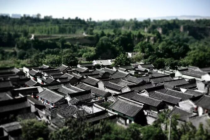 Day Trip to Hukou Waterfall and Dangjiacun Folk Village - Good To Know