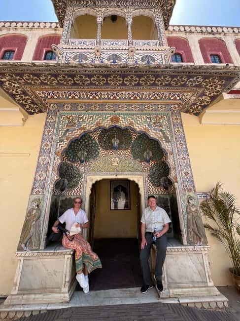 Day Trip to Jaipur from Delhi via Expressway - FAQs