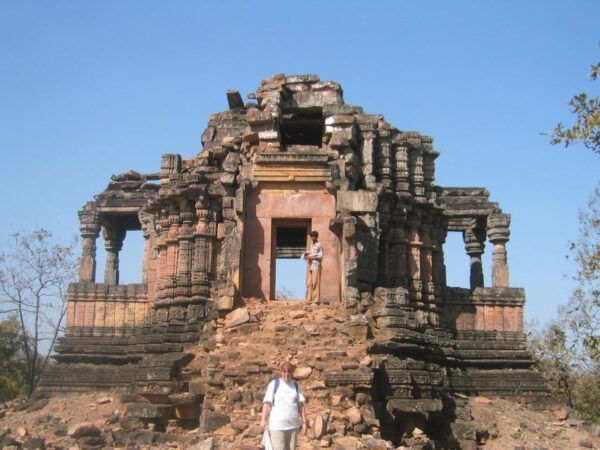 Day Trip to Mastani Mahal &Ajaigarh Fort Tour From Khajuraho - Explore Mastani Mahal