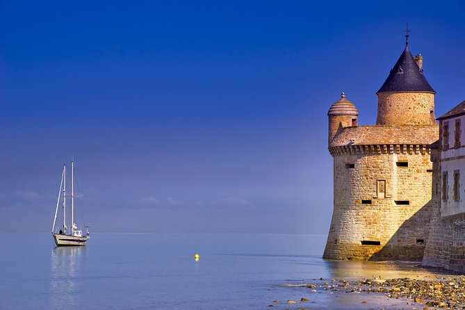 Day Trip to Mont-Saint-Michel From Paris - Enjoying the Scenic Views of Mont-Saint-Michel
