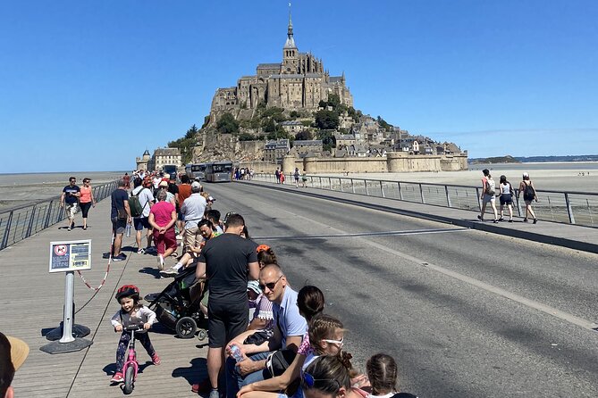 Day Trip to Mont-Saint-Michel From Rennes - Enjoying Local Cuisine in Mont-Saint-Michel