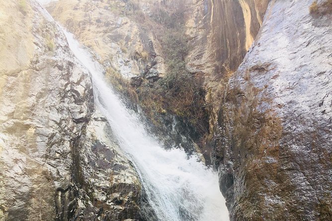 Day Trip to Ourika Valley and Atlas Mountains - Taking in Local Culture: Markets and Crafts