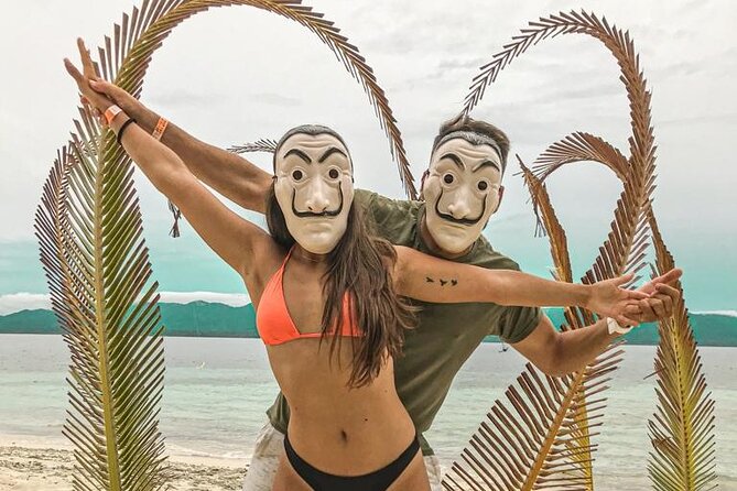 Day Trip To Pelicano Island (Money Heist) In San Blas Panama - What to Bring