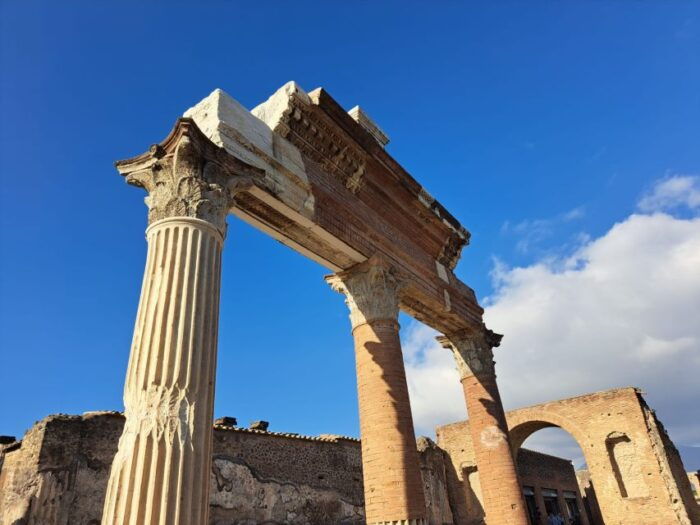 Day Trip to Pompeii & Vesuvius from Naples - FAQ