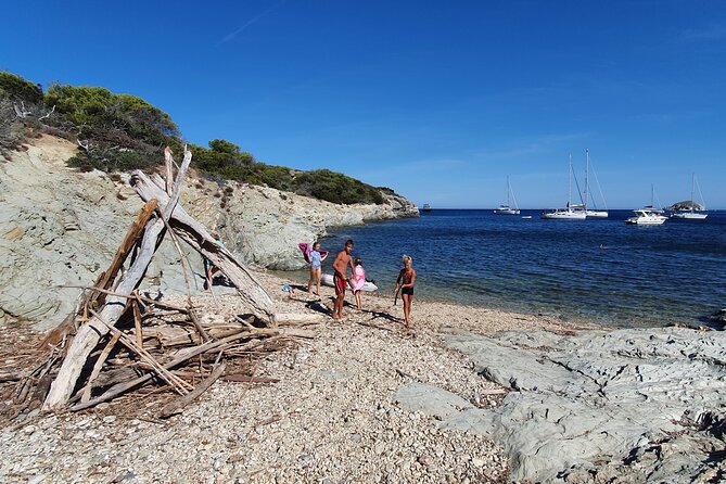 Day Trip to Porquerolles From Hyères - Meeting and Pickup Instructions