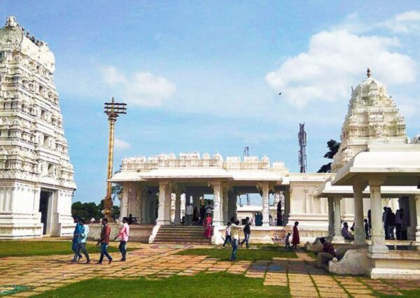 Day Trip to Sanghi Temple & Ramoji Film City (Private Tour) - Frequently Asked Questions