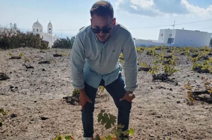 Day Trip to Santorini From Athens - FAQ