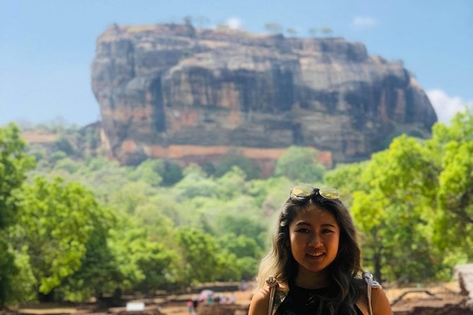 Day Trip to Sigiriya & Dambulla Temple With Free Sri Lankan Lunch - Common Questions