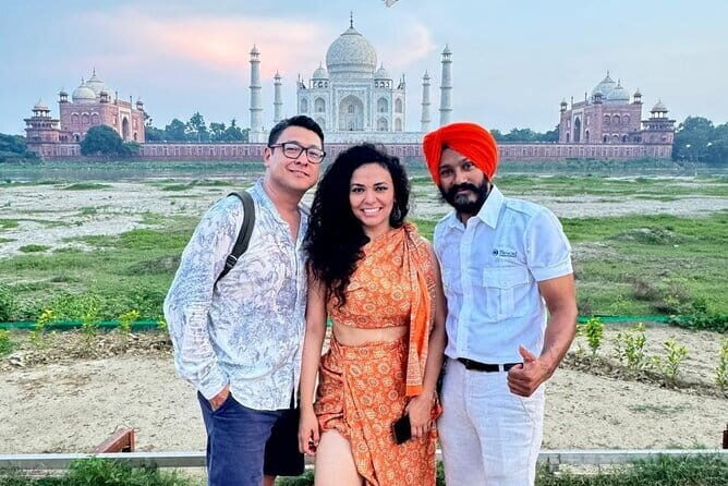 Day Trip to Taj Mahal, Agra Fort and Baby Taj from Delhi by Car - Good To Know