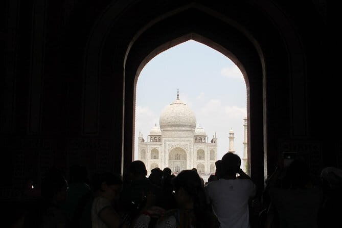 Day Trip to Taj Mahal, Agra Fort and Baby Taj from Delhi by Car - FAQ