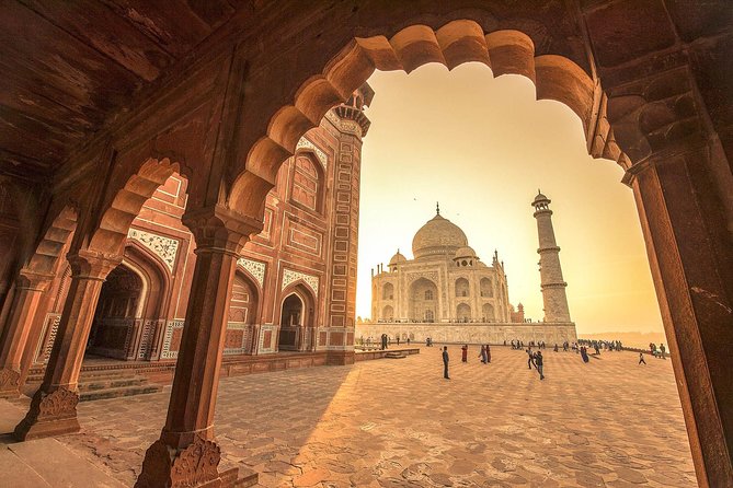 Day Trip To Taj Mahal and Agra From Delhi by Car - Departure From Delhi