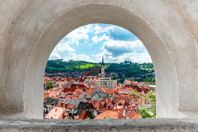 Day Trip to the Fairytale Town of Cesky Krumlov - Day Trip Overview