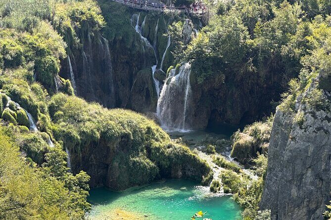 Day trip to the Plitvice Lakes incl. admission and lunch - Discovering the Plitvice Lakes: A Natural Wonder
