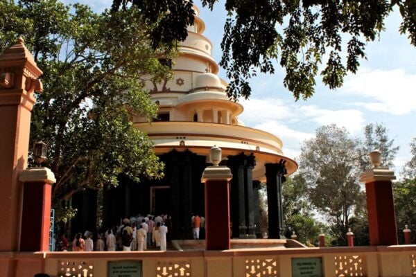 Day Trip to Varkala From Trivandrum (Guided Full Day Tour) - Frequently Asked Questions