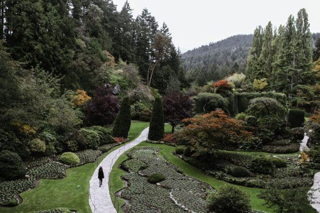 Day Trip to Victoria and Butchart Gardens From Vancouver - Meeting Point and Restrictions
