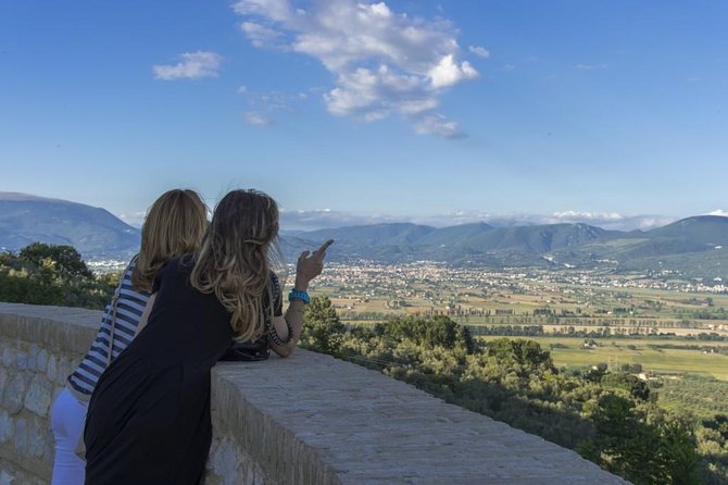 Day Trip: Vinyard Tour By Horse & Carriage+ Lunch + Montefalco And Todi Pr.tour - End Point Details