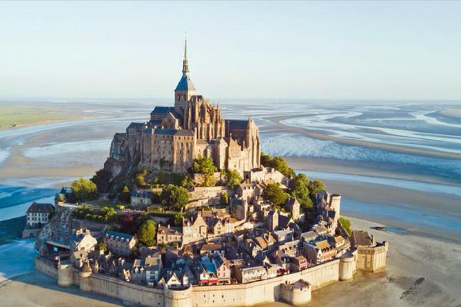 Day-Trip With Personal Guide in Mont Saint-Michel From Paris With Private Car - Duration and Admission