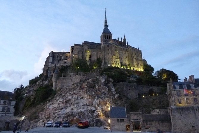 Day-Trip With Personal Guide in Mont Saint-Michel From Paris With Private Car - Cancellation Policy