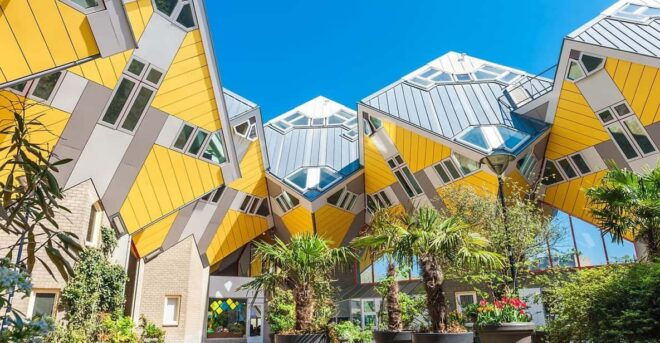 Day Trip With Turkish Guide: Rotterdam, Delft, & the Hague - Discovering Delft