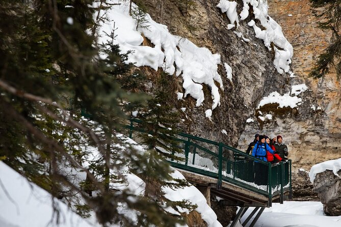 [Day Trip]Adventure in Lake Louise, Johnston Canyon & Banff Town - Meeting and Pickup