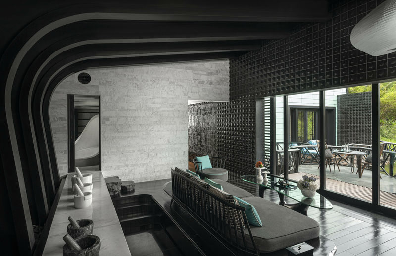 Daycation at Intercontinental Da Nang with Lunch or Afternoon Tea - Should you book it?