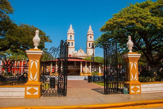 Daylight Tour to the City of Campeche With Guide - Experienced and Knowledgeable Tour Guide