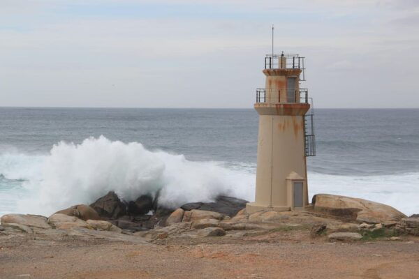 Daytrip From Santiago: Finisterre and Death Coast - Tour Duration and Cancellation Policy