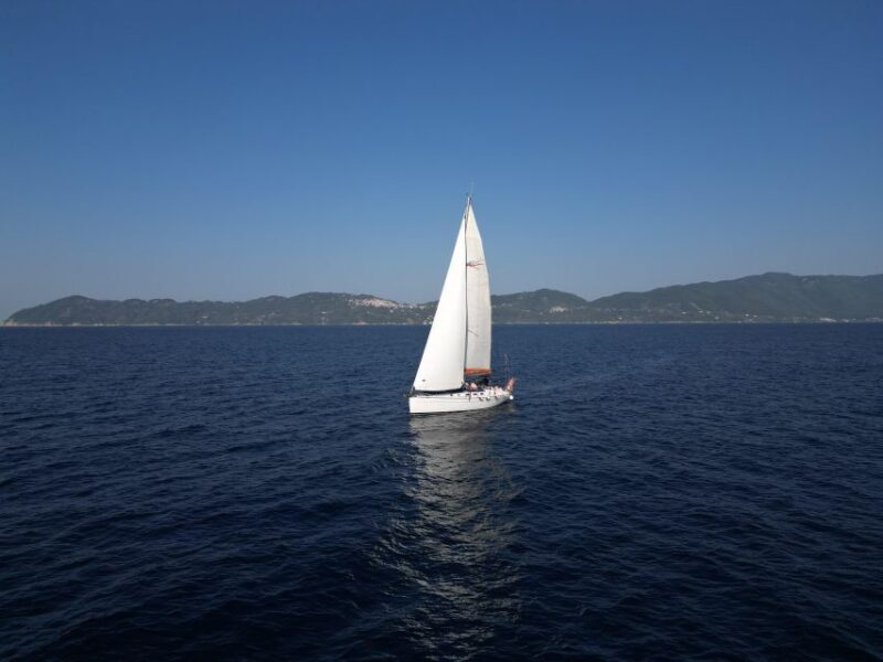 Daytrip with Diamanti Sailing Skiathos, lunch included - Good To Know