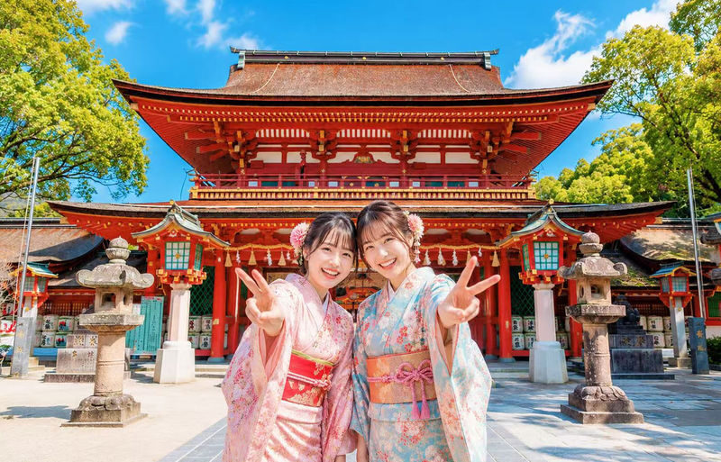 Dazaifu Tenmangu (Optional Kimono), Nyoirinji, Yanagawa Boat Ride & Tosu Outlets day tour - A day shaped by contrast