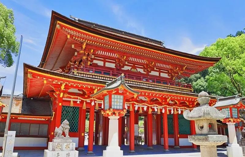 Dazaifu Tenmangu & Yanagawa Full-Day Boat Experience - Yanagawa eel rice: a meal to plan for