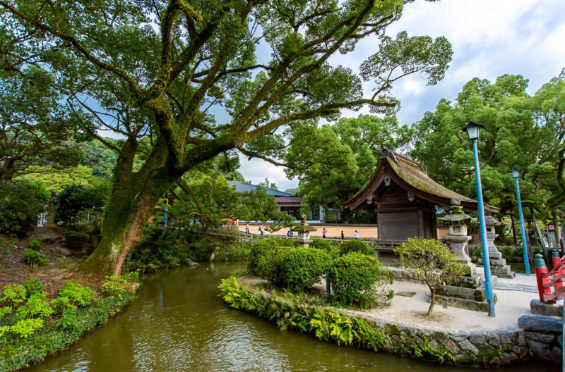 Dazaifu Tenmangu & Yufuin Old Town Full-Day Tour - The late lunch is the detail to plan around