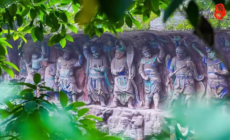 Dazu and Beishan Grottoes Full-Day World Heritage Tour - Value: two sites and the return journey