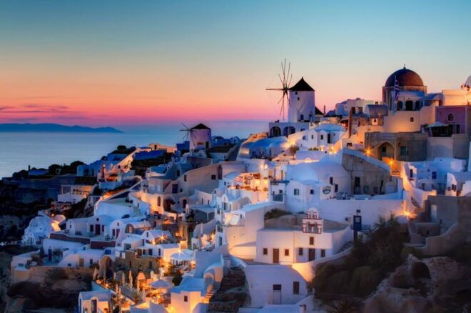 Dazzling Christmas Tour in Santorini - Highlights