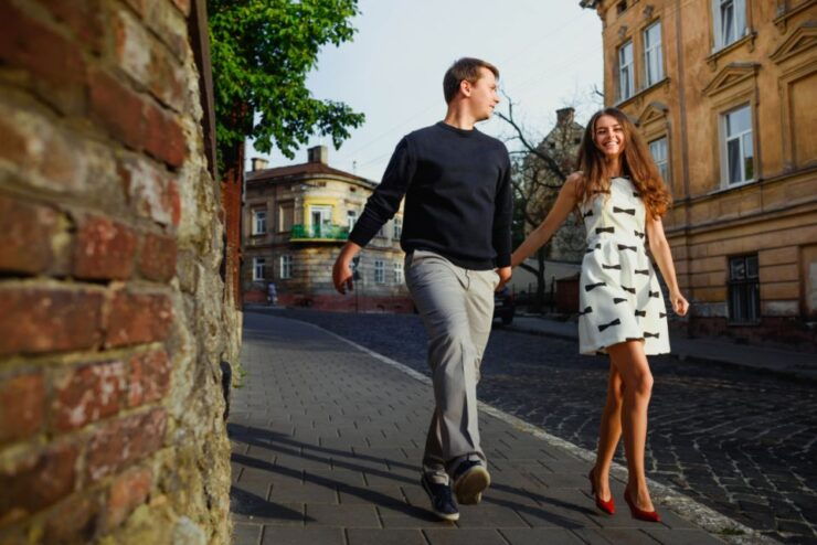 Dazzling Corners of Nice Walking Tour - Romantic Spots and Charming Tales
