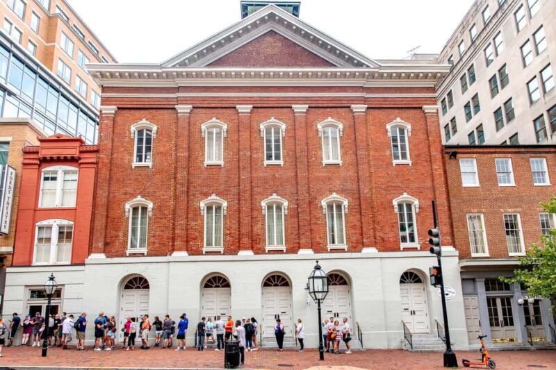 DC: Lincoln Assassination Walking Tour with Ford's Theatre - The Perfect Audience for This Tour