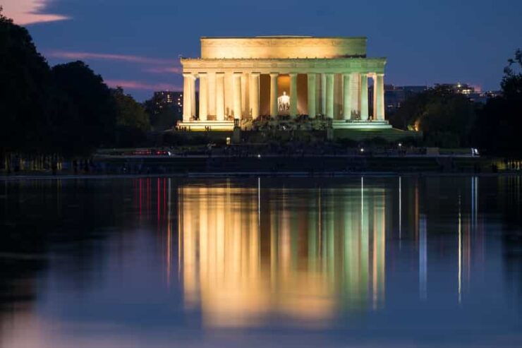 Dc: Monuments & Memorials Sunset Tour With Live Guide - Good To Know