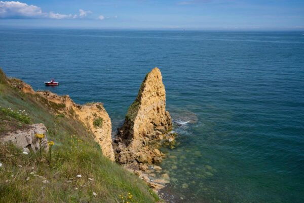 DDay Beaches Small Group Tour in Normandy From Paris - Itinerary Highlights