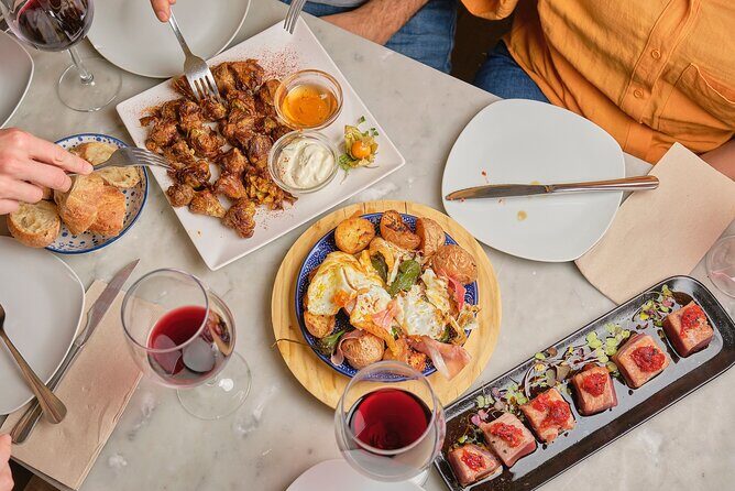 De Tapas in Malasaña: Evening Wine and Tapas Tour - Practical Details & Value