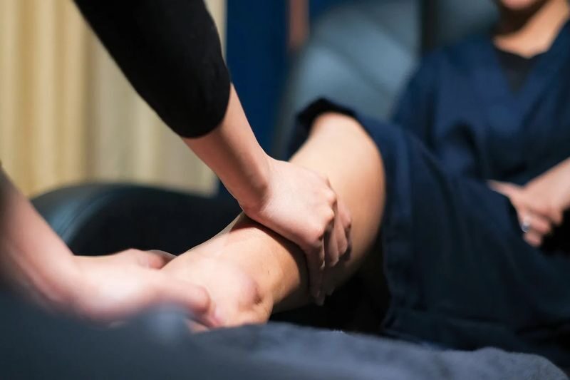 De WAVE Family Massage & Reflexology Taman Siswa in Yogyakarta - What the price gets you