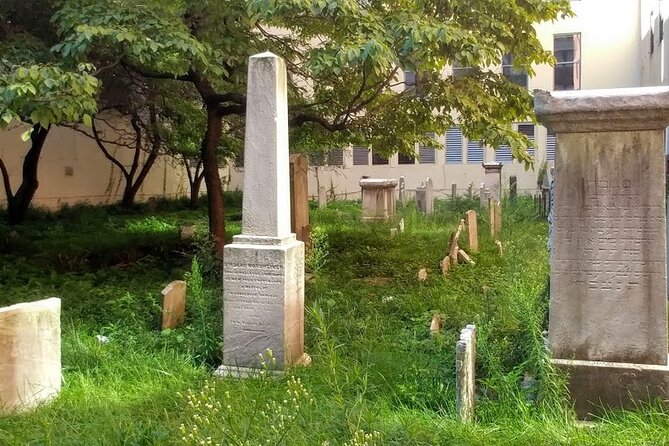 Death in New York Walking Tour - Additional Information