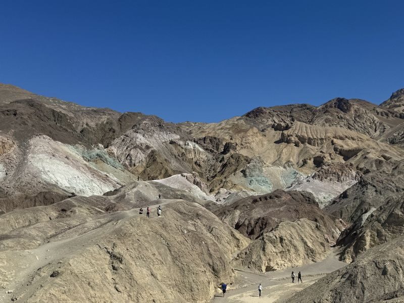 Death Valley & Seven Magic Mountains Small Group Day Tour - The Las Vegas sign is a familiar finish or first stop