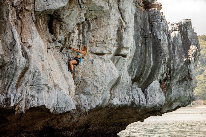 Deep Water Solo - Meeting and Pickup